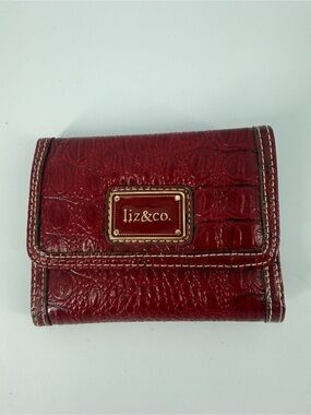 Vintage Liz & Co Red Faux Croc Trifold Wallet Pocket Credit Card Slots ID Holder